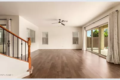 8539 W Midway Avenue, Glendale, AZ 85305 - Photo 14