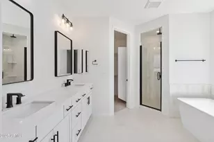 1688 E Creek Canyon Rd, Phoenix, AZ 85086 - Photo 8