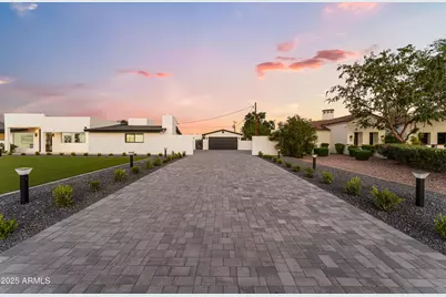 11601 N 64th Place, Scottsdale, AZ 85254 - Photo 4