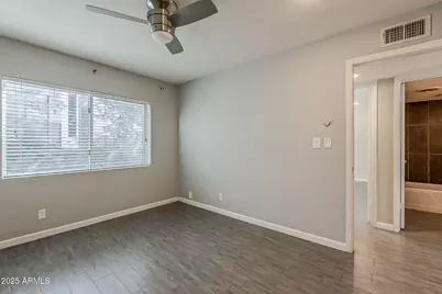 531 E Roanoke Avenue #D, Phoenix, AZ 85004 - Photo 16
