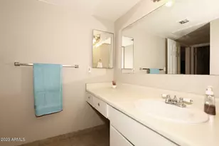 4554 E Paradise Village Pkwy N, Phoenix, AZ 85032 - Photo 16