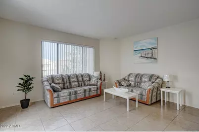 517 S Marina Drive, Gilbert, AZ 85233 - Photo 28