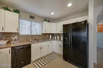 517 S Marina Drive, Gilbert, AZ 85233 - Photo 34