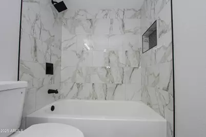 3119 W Cochise Drive #109, Phoenix, AZ 85051 - Photo 18