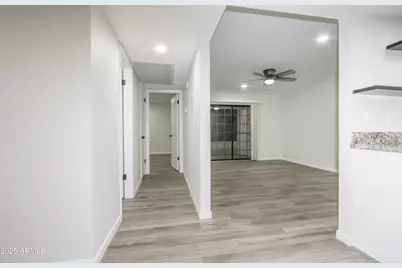 3119 W Cochise Drive #109, Phoenix, AZ 85051 - Photo 16