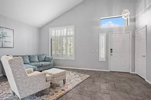 2027 E Parkside Ln, Phoenix, AZ 85024 - Photo 16