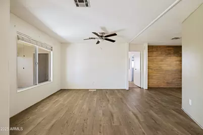 25424 S Montana Avenue, Sun Lakes, AZ 85248 - Photo 12