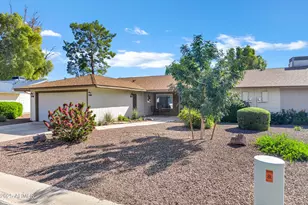 11639 S Jokake St, Phoenix, AZ 85044 - Photo 1