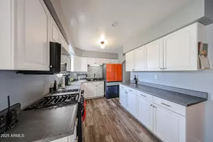 2037 W State Ave, Phoenix, AZ 85021 - Photo 6