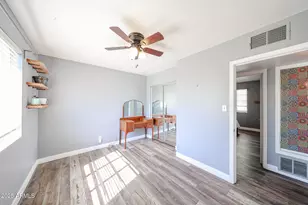 2037 W State Ave, Phoenix, AZ 85021 - Photo 10