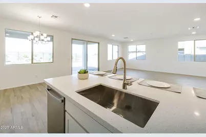 19214 W Missouri Avenue, Litchfield Park, AZ 85340 - Photo 16