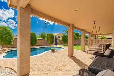 14157 W Desert Hills Drive, Surprise, AZ 85379 - Photo 40