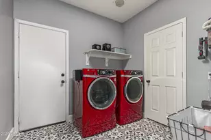 14157 W Desert Hills Dr, Surprise, AZ 85379 - Photo 34