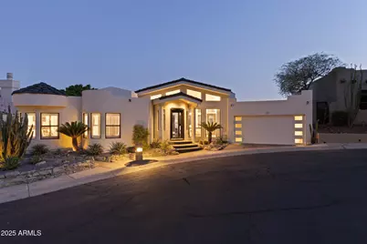 27 W Cochise Drive, Phoenix, AZ 85021 - Photo 1