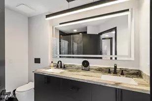 27 W Cochise Dr, Phoenix, AZ 85021 - Photo 22