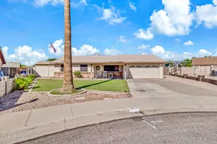 1856 N Hibbert Cir, Mesa, AZ 85201 - Photo 2