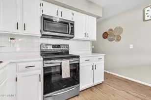 1856 N Hibbert Cir, Mesa, AZ 85201 - Photo 12