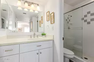 4554 E Paradise Village Pkwy N, Phoenix, AZ 85032 - Photo 12