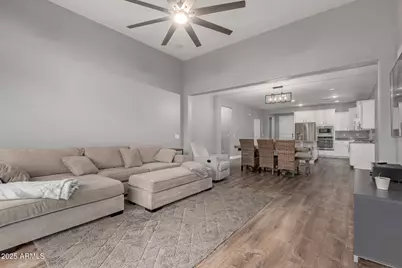 8987 W Seldon Lane, Peoria, AZ 85345 - Photo 1