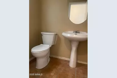 12190 W Belmont Drive, Avondale, AZ 85323 - Photo 14