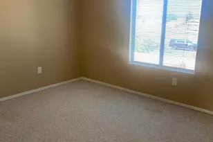 12190 W Belmont Dr, Avondale, AZ 85323 - Photo 4