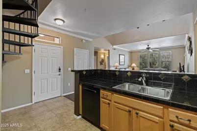 20100 N 78th Place #2111, Scottsdale, AZ 85255 - Photo 4