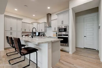 2450 E Lark Street, Gilbert, AZ 85297 - Photo 1