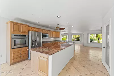 10902 W Brookside Drive, Sun City, AZ 85351 - Photo 8