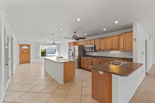 10902 W Brookside Dr, Sun City, AZ 85351 - Photo 4