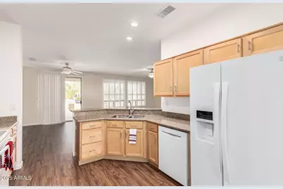 15764 W Silver Breeze Drive, Surprise, AZ 85374 - Photo 14