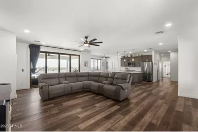 32011 N 225th Drive, Wittmann, AZ 85361 - Photo 10