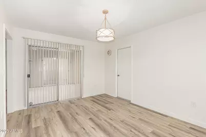 10607 W El Capitan Circle, Sun City, AZ 85351 - Photo 18