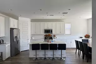 8259 E Petunia Ave, Mesa, AZ 85212 - Photo 2