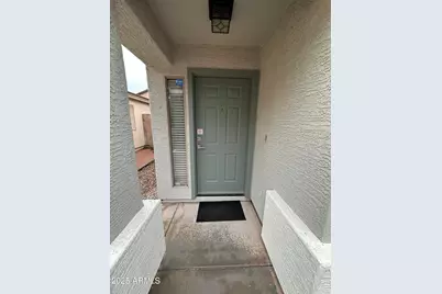 826 E Rossi Court, San Tan Valley, AZ 85140 - Photo 4