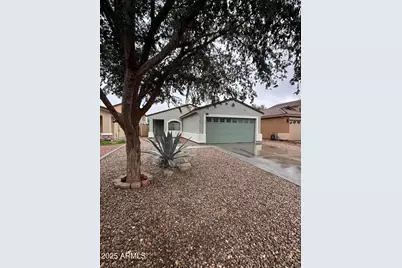 826 E Rossi Court, San Tan Valley, AZ 85140 - Photo 2