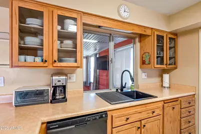 9414 W Greenway Road, Sun City, AZ 85351 - Photo 20