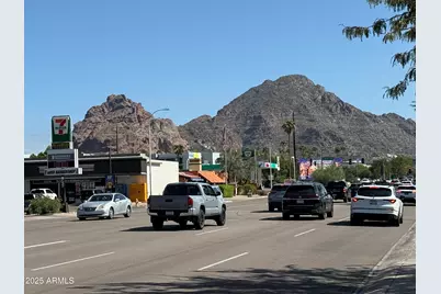 3825 E Camelback Road #120, Phoenix, AZ 85018 - Photo 2