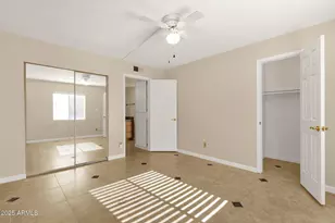 3825 E Camelback Rd, Phoenix, AZ 85018 - Photo 22