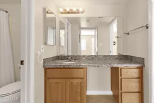 3825 E Camelback Rd, Phoenix, AZ 85018 - Photo 20