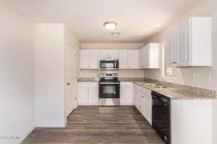 8500 W Coronado Dr, Arizona City, AZ 85123 - Photo 12