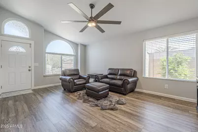 1173 E Betsy Lane, Gilbert, AZ 85296 - Photo 6