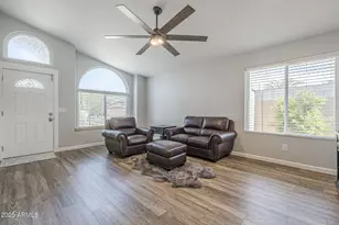 1173 E Betsy Ln, Gilbert, AZ 85296 - Photo 6