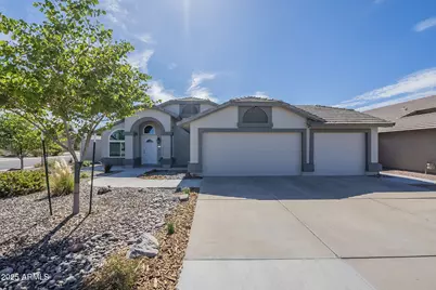 1173 E Betsy Lane, Gilbert, AZ 85296 - Photo 2