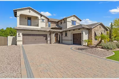 2448 E Amber Court, Gilbert, AZ 85296 - Photo 2