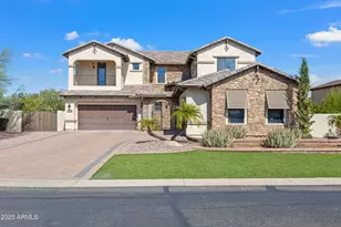 2448 E Amber Ct, Gilbert, AZ 85296 - Photo 2