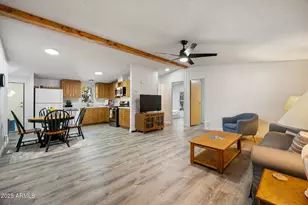 2064 Pinewood Dr, Overgaard, AZ 85933 - Photo 6