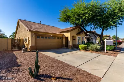 15425 W Hope Drive, Surprise, AZ 85379 - Photo 6