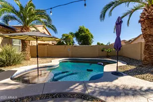 15425 W Hope Dr, Surprise, AZ 85379 - Photo 32