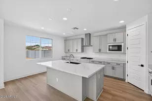 3708 N 103rd Ave, Avondale, AZ 85392 - Photo 6