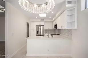 7222 E Gainey Ranch Rd, Scottsdale, AZ 85258 - Photo 2